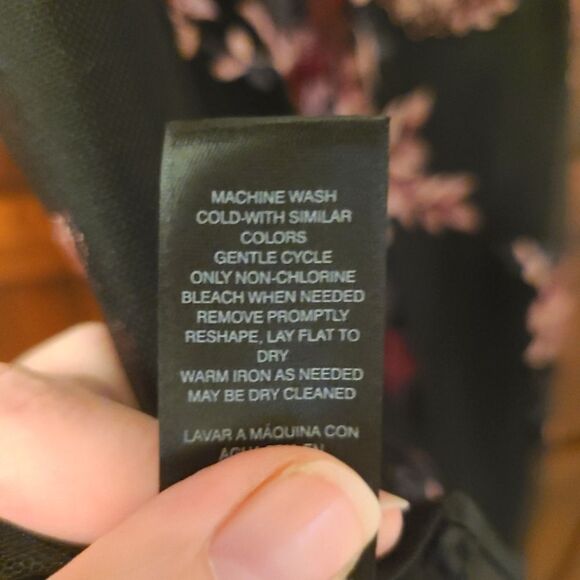 White House Black Market Floral Overlay Dress Size 2 - Picture 7 of 9